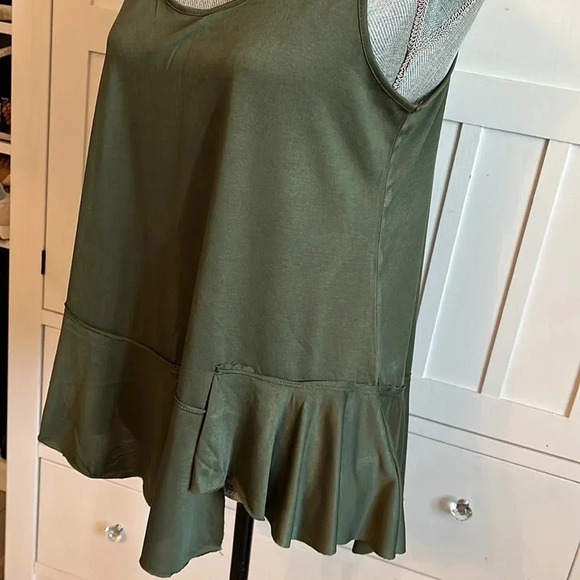CUPIO Green Bohemian Tank Top, Size M - Picture 4 of 9